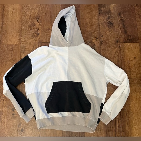 Urban outfitters Mens colorblock hoodie Sz medium - Picture 2 of 8